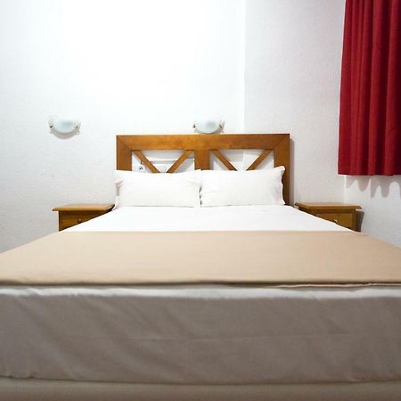 Hostal San Rafael Alcolea  Εξωτερικό φωτογραφία